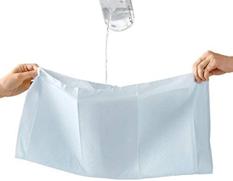 31BnAWkXZOL._AC_.jpg Amazon Basics Dog and Puppy Pee Pads - Quick-Dry Design | Hassle-Free Training