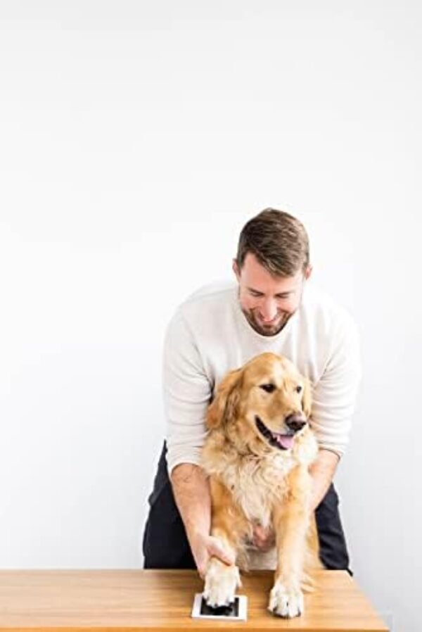 31MknjN-z8L._AC_.jpg Pearhead Pet Clean-Touch Ink Pad, Medium/Large, Black Ink Pad for Cats or Dogs, Pet Owner, Pet Owner Must Have Item, Pet Memory Keepsake, for Medium to Large Pets